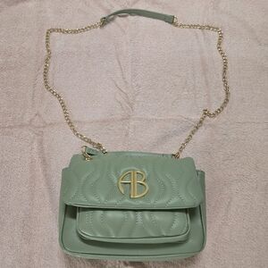 Alexis Bendel Elegant Green Quilted Shoulder Bag